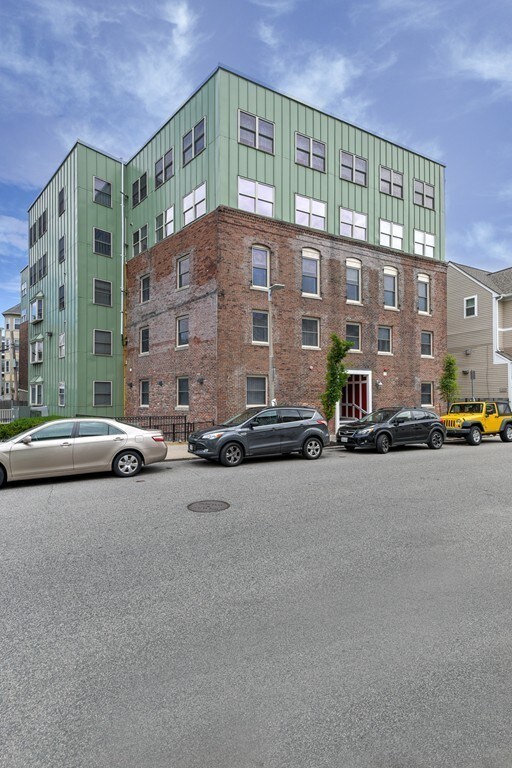 120 W Seventh St unit 503, Boston, MA 02127 - photo 2
