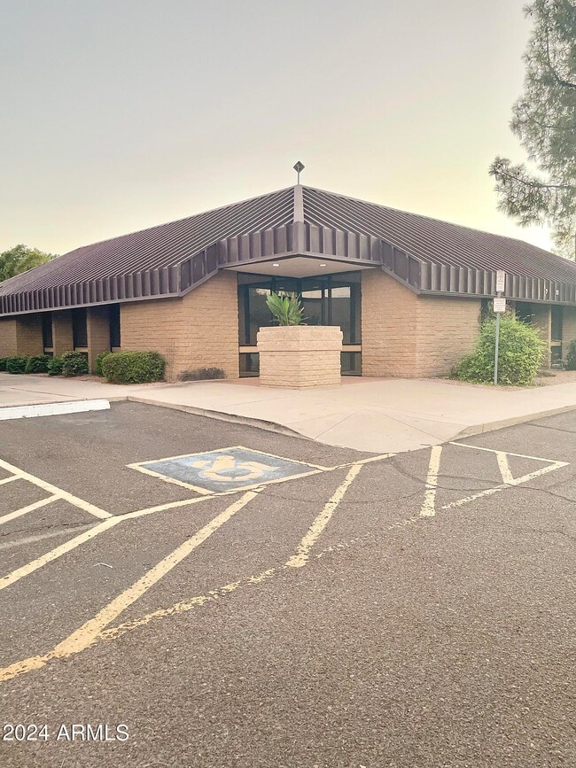 2855 E Brown Rd unit 5, Mesa, AZ 85213 - photo 2