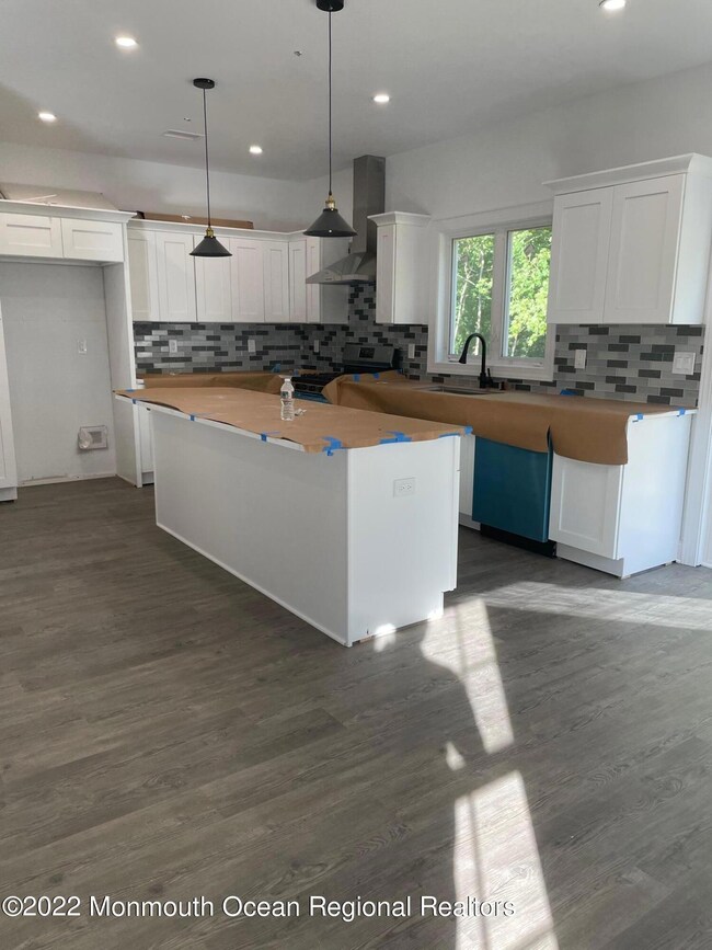 21 Rose St, South River, NJ 08882 - photo 4