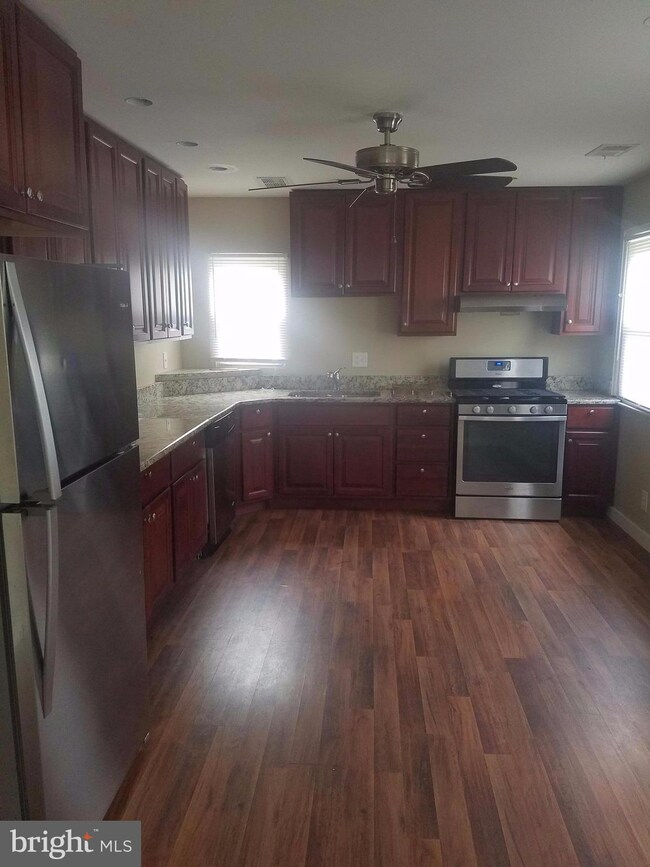 4915 Monroe St, Bladensburg, MD 20710 - photo 3