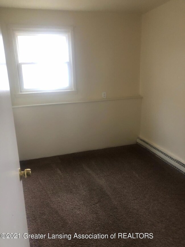 1535 Bailey - bedroom 1