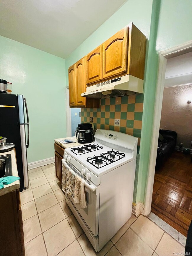 Evergreen Owners unit 1D, Jackson Heights, NY 11372 - photo 6
