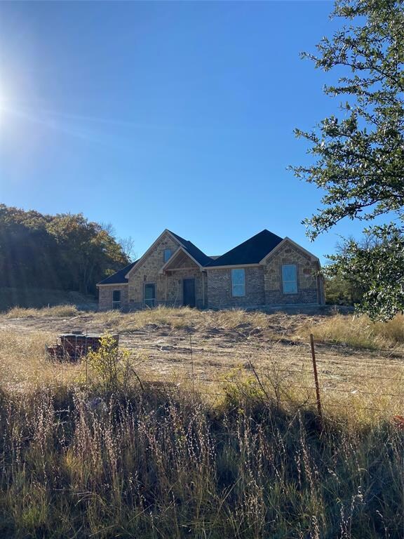 370 Sandlin Ln, Springtown, TX 76082 - photo 3