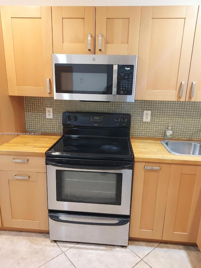 3815 Cocoplum Cir unit 3584, Coconut Creek, FL 33063 - photo 5