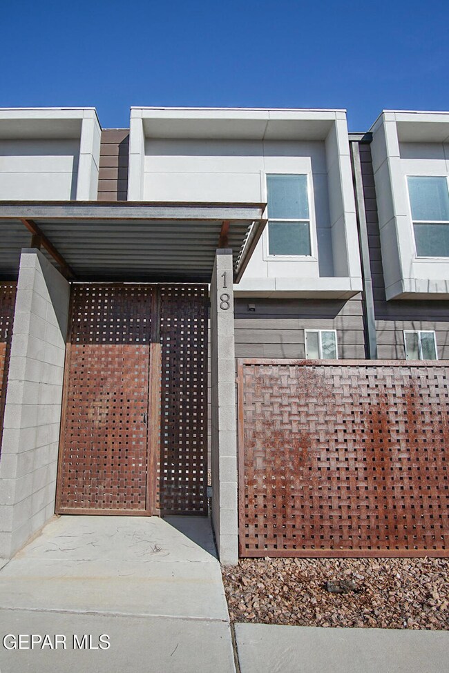 6262 Woodrow Bean unit 18, El Paso, TX 79924 - photo 3