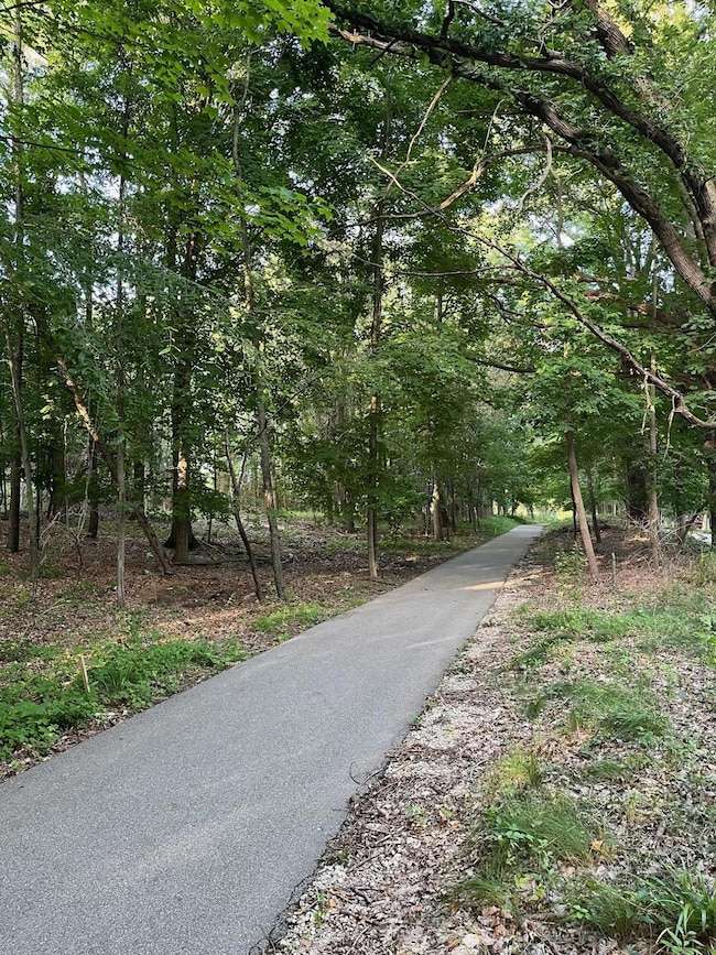 6761 Burton St SE, Grand Rapids, MI 49546 - photo 5