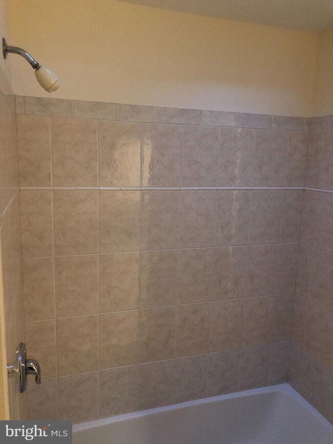 7198 Locust St unit 1ST, Upper Darby, PA 19082 - photo 3