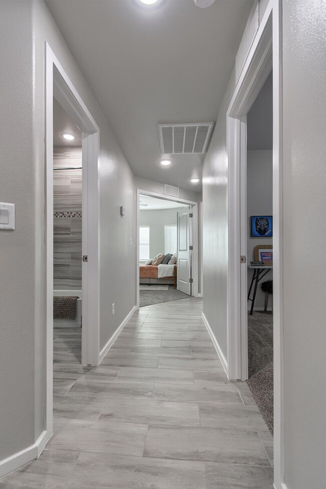 536 Cedarwood Ave, El Paso, TX 79928 - photo 6