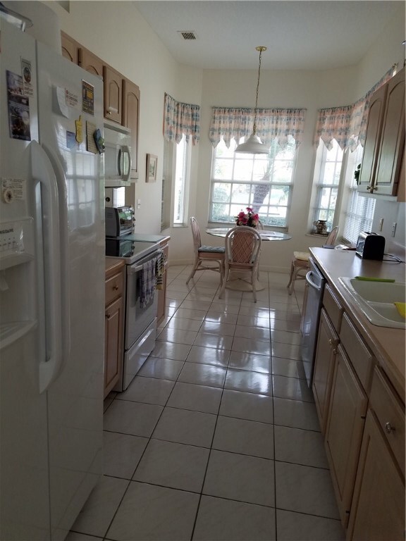 9415 Poinciana Ct, Fort Pierce, FL 34951 - photo 2