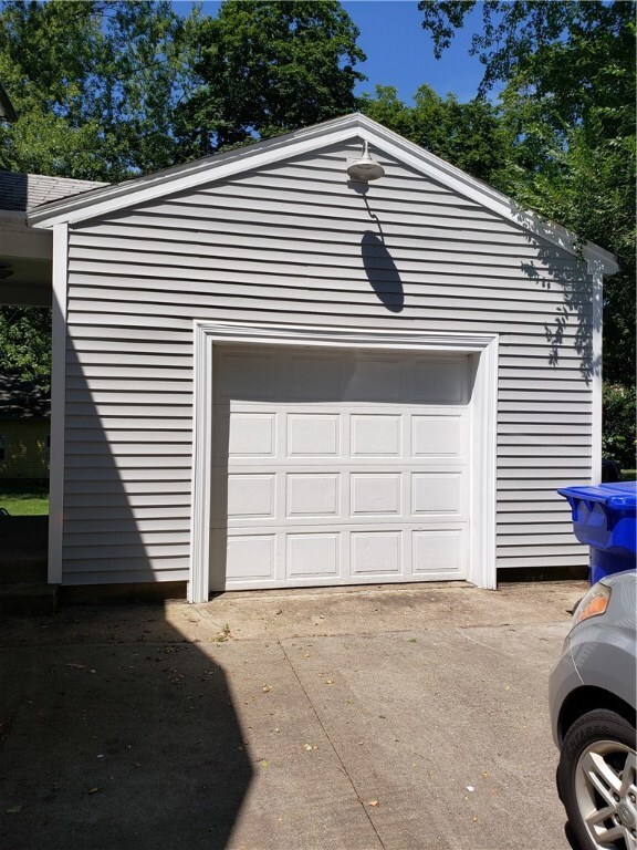 20 Broad St, West Warwick, RI 02893 - photo 4