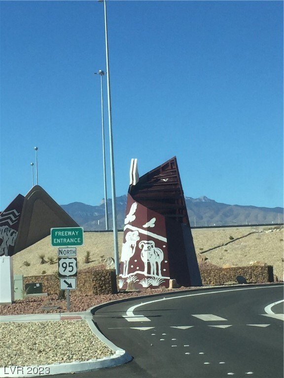 Kyle Canyon turnoff