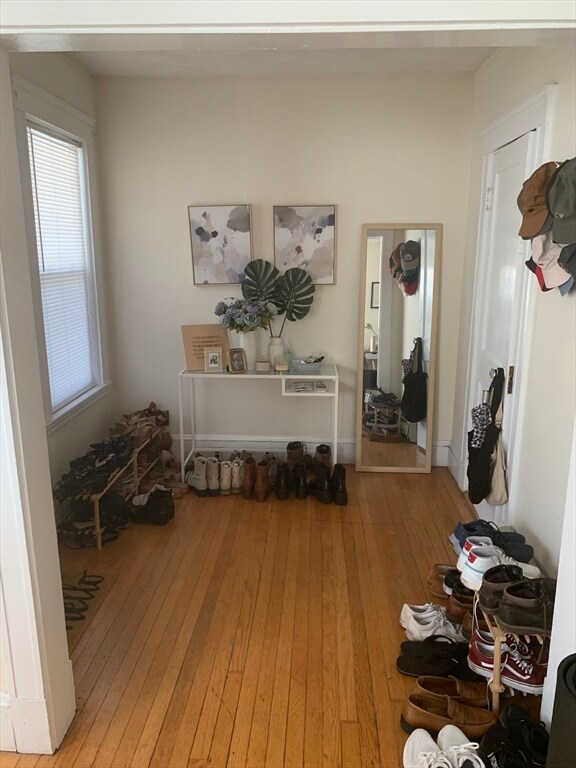 29 Upland Rd unit 1, Somerville, MA 02144 - photo 2