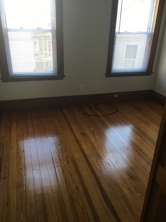 10 Heath St unit 2, Somerville, MA 02145 - photo 5