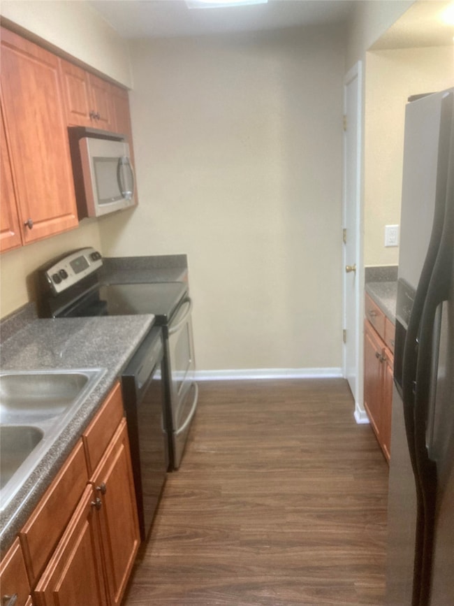 6924 Lasker Dr, Galveston, TX 77551 - photo 2