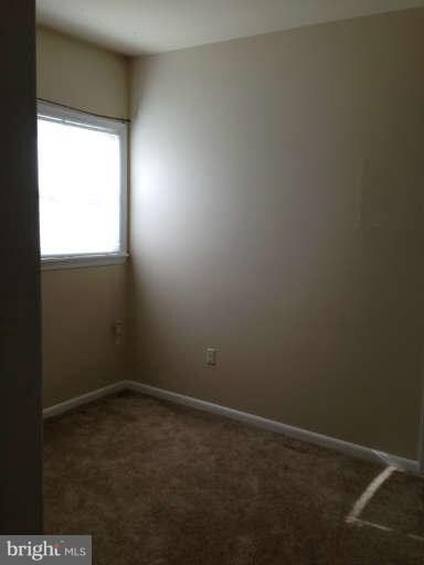 22330 Chancellors Run Rd unit H, Great Mills, MD 20634 - photo 5