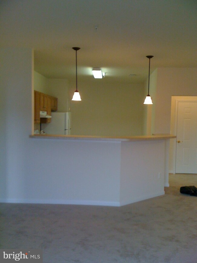 23580 F D R Blvd unit 309, California, MD 20619 - photo 4