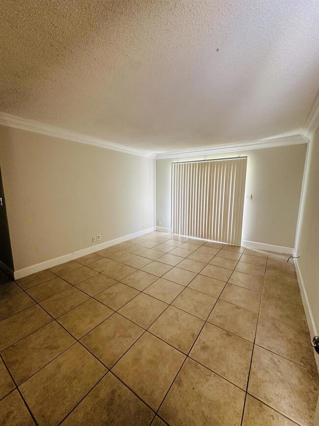 1798 Abbey Rd unit 108C, West Palm Beach, FL 33415 - photo 4