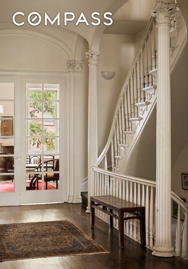 348 W 20th St, New York, NY 10011 - photo 3