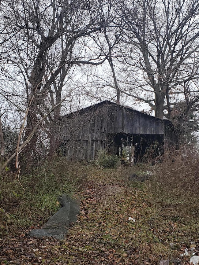 760 Kentucky 1674, Somerset, KY 42503 - photo 6