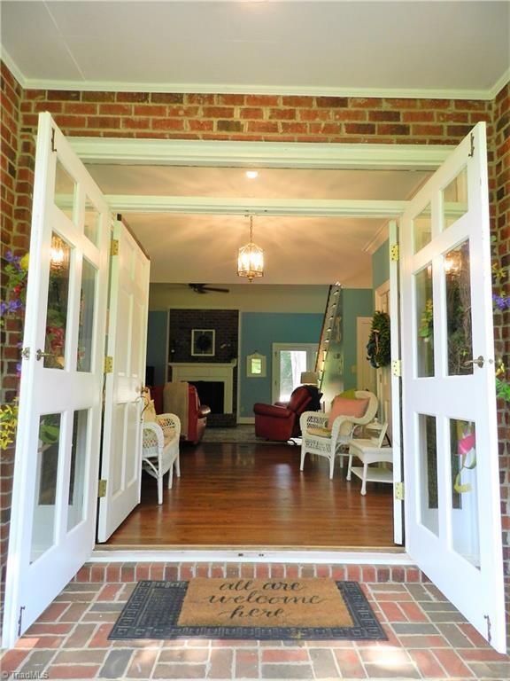 141 Pine Court Dr, Siler City, NC 27344 - photo 5