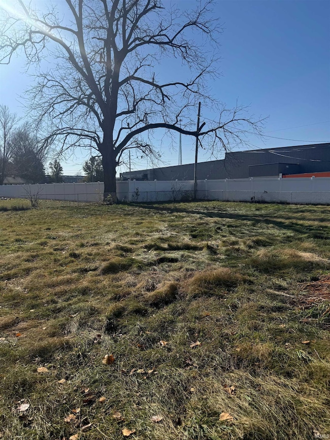 713 North St, Syracuse, IN 46567 - photo 3