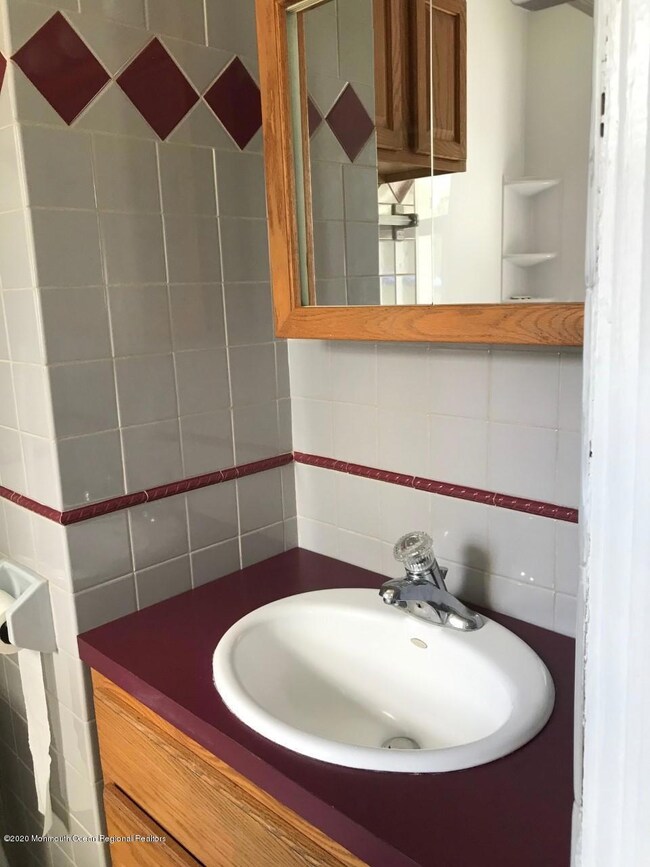 418 Melrose Way, Keyport, NJ 07735 - photo 7