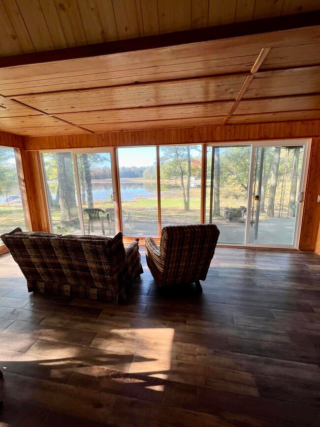 10921 N Pinegrove Ln, Bitely, MI 49309 - photo 3