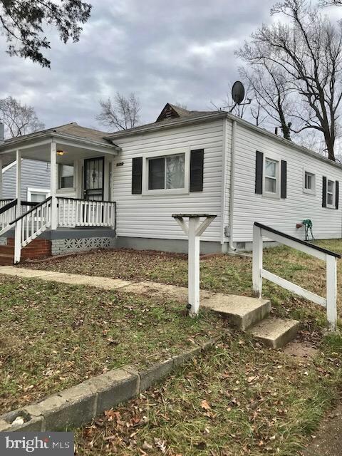 5109 N Englewood Dr, Hyattsville, MD 20785 - photo 2