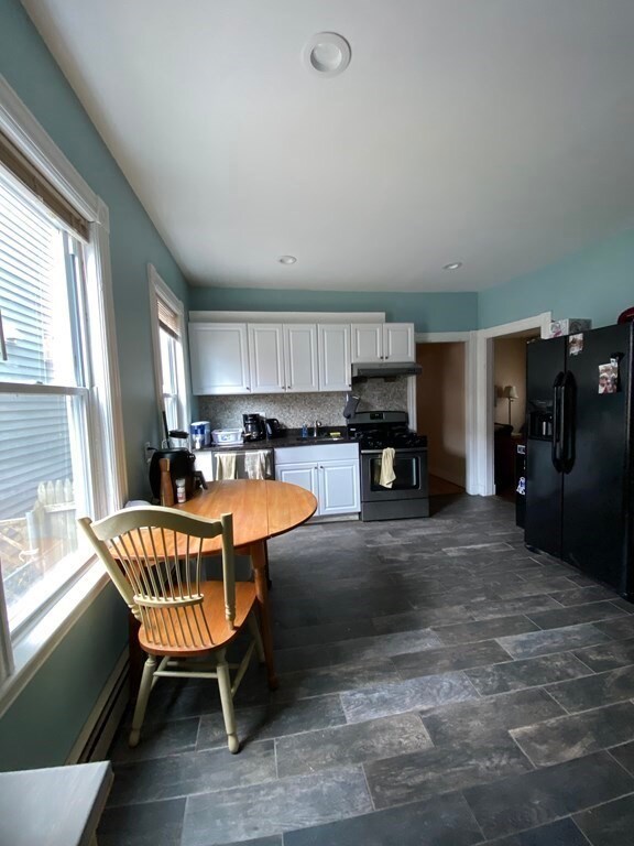 48 Middle St unit 1, Boston, MA 02127 - photo 4