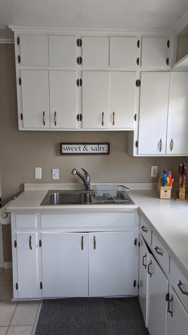 1802 4th Ave SW, Austin, MN 55912 - photo 4