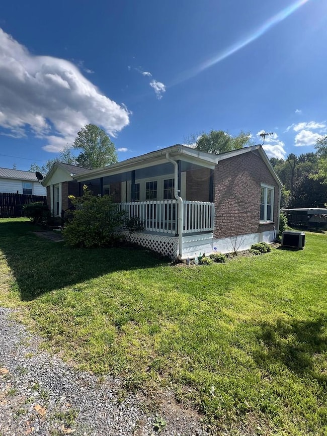 1364 Saint Clairs Creek Rd, Chilhowie, VA 24319 - photo 2