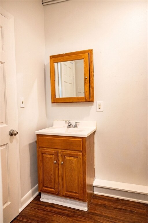 27 Columbia St unit 3, Worcester, MA 01604 - photo 6