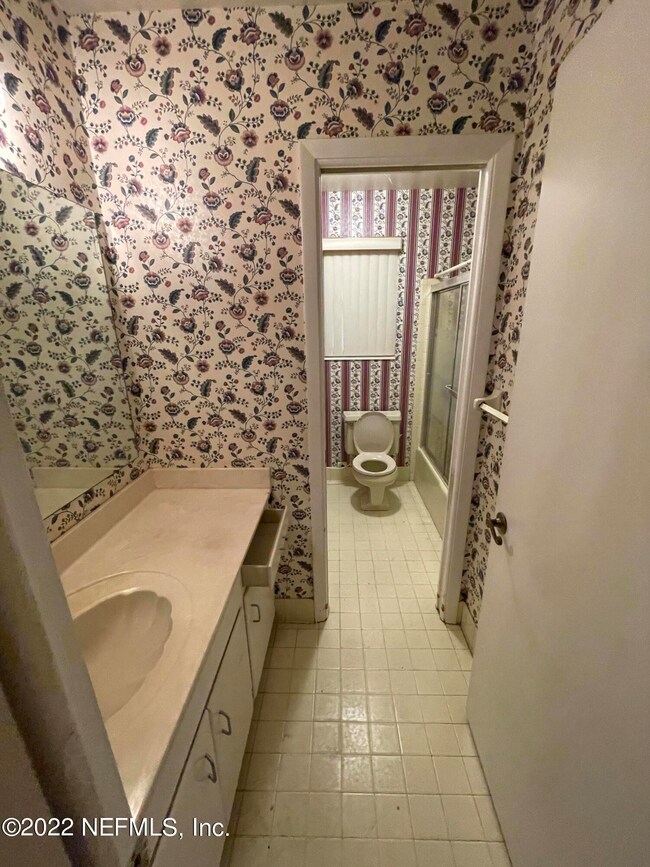 706 Trinidad Rd, Jacksonville, FL 32216 - photo 6