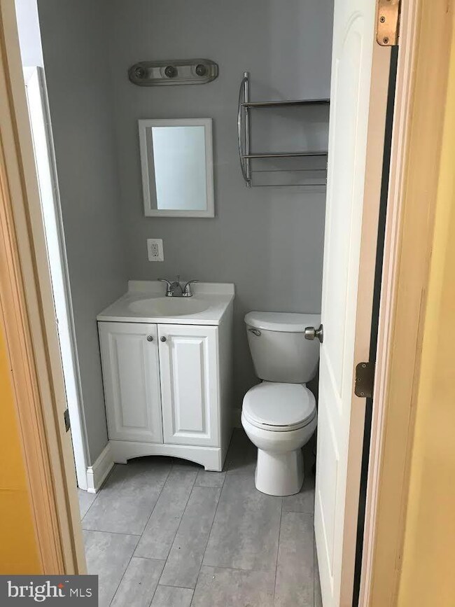 223 Saint Helena Ave, Dundalk, MD 21222 - photo 7