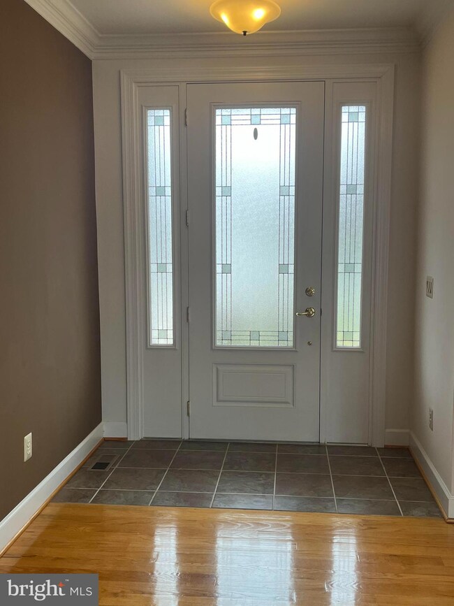 1040 Sun Poppy Ct, Woodstock, VA 22664 - photo 3