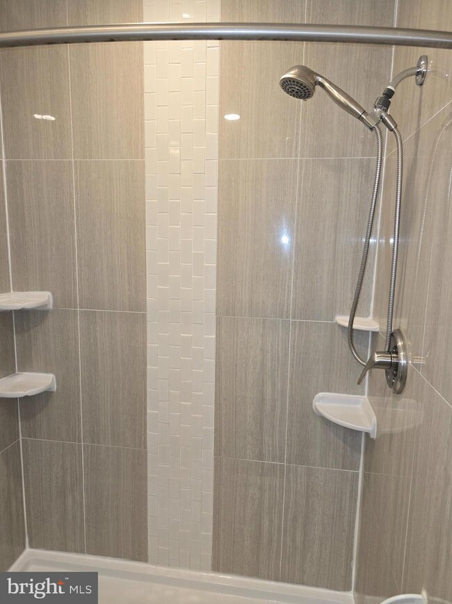 9102 Canterbury Riding, Laurel, MD 20723 - photo 7