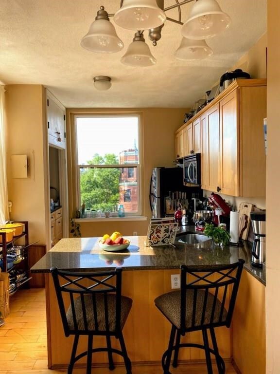 60 Charlesgate W unit 4B, Boston, MA 02215 - photo 3