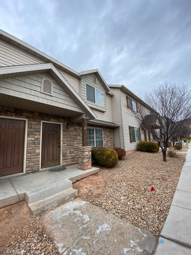 370 W 1425 N unit 26, Cedar City, UT 84721 - photo 3
