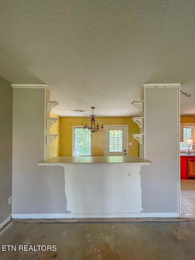 6116 Lanier