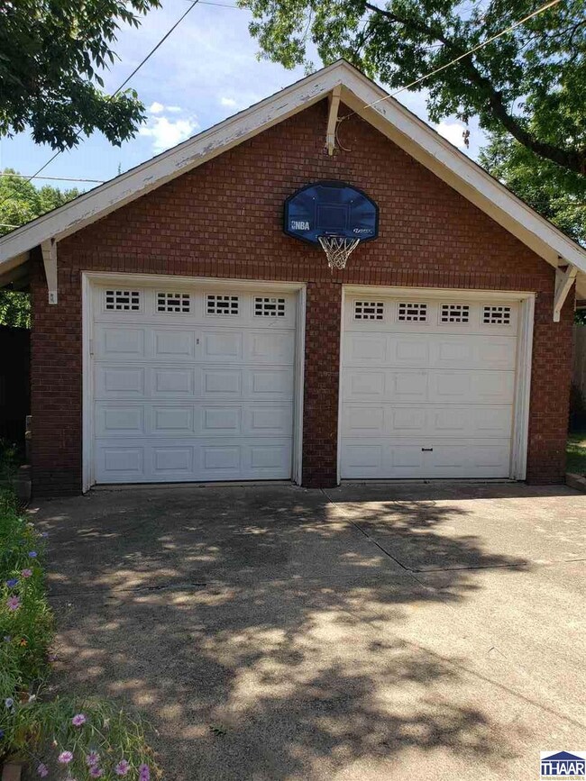 125 S 24th St, Terre Haute, IN 47803 - photo 4