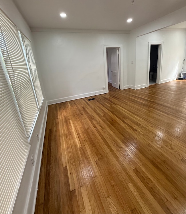 4610 Victor St unit 2, Dallas, TX 75246 - photo 2