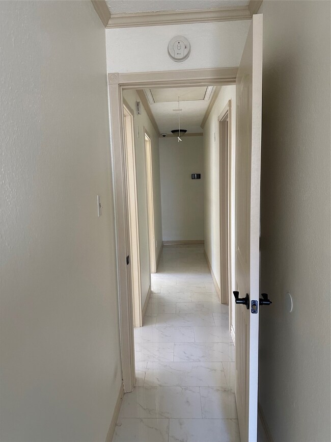 6707 Desert Rose Ln, Houston, TX 77086 - photo 7