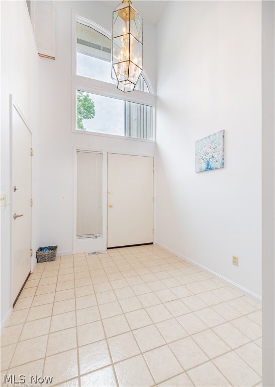 5745 Som Center Rd unit 3, Solon, OH 44139 - photo 4