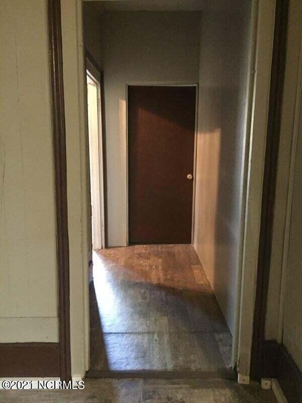 115 W John Street hallway