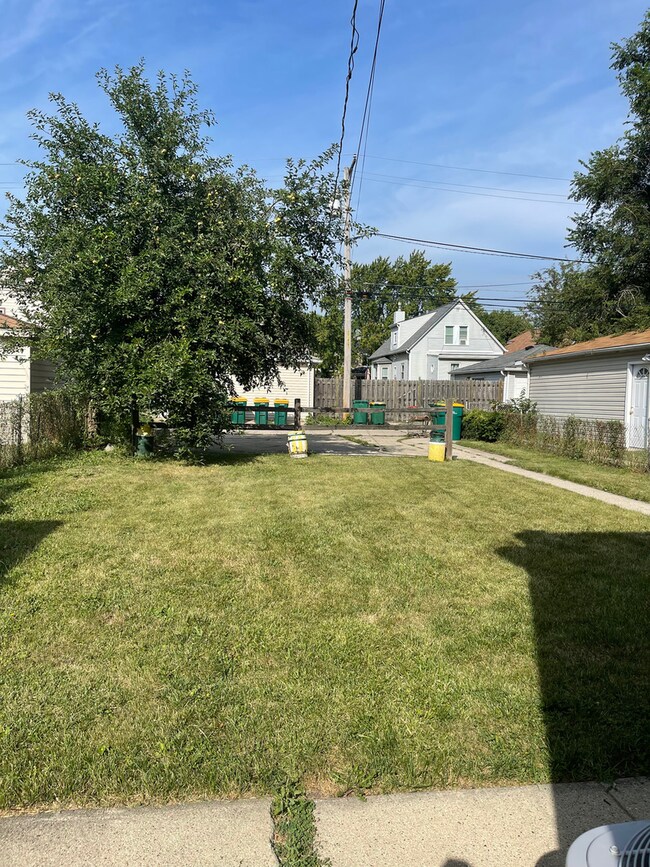 1220 Clarence Ave, Berwyn, IL 60402 - photo 5