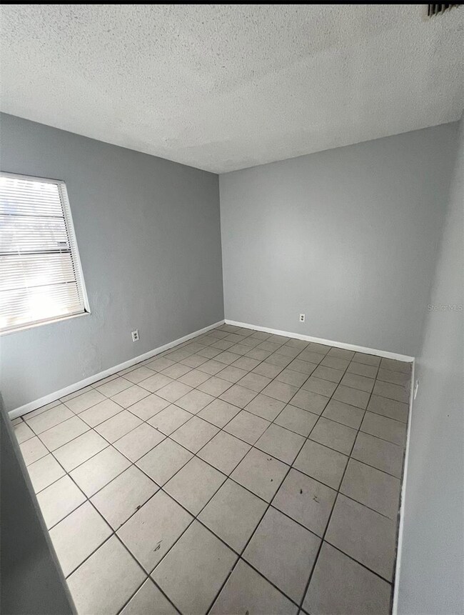 8315 N Marks St unit B, Tampa, FL 33604 - photo 7