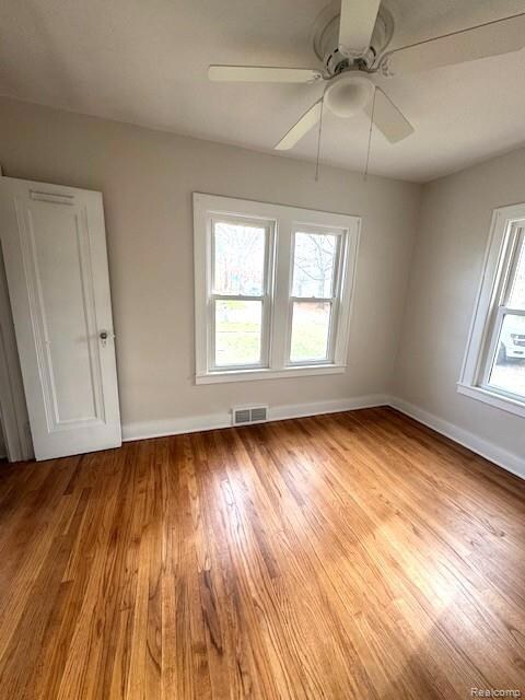 12120 Elmview St, Romulus, MI 48174 - photo 7