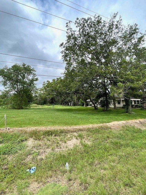 15306 Highway 36, Needville, TX 77461 - photo 3