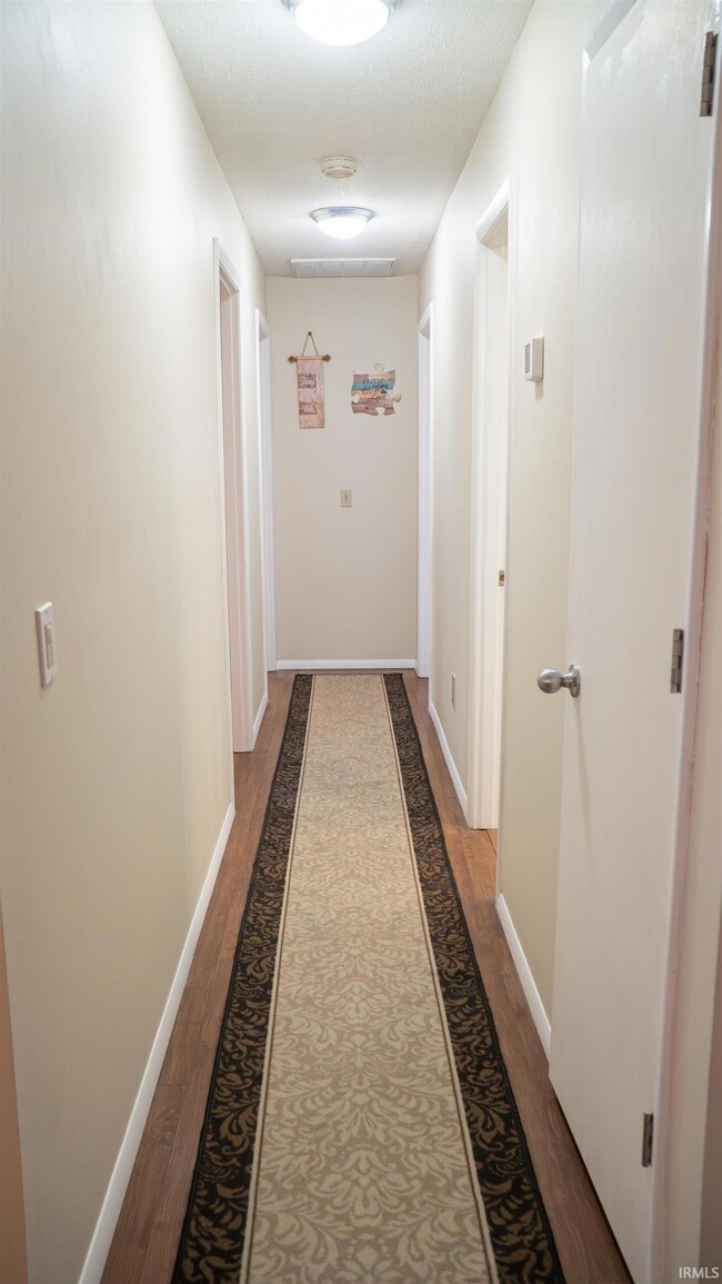 700 E 1st St, Auburn, IN 46706 - photo 7