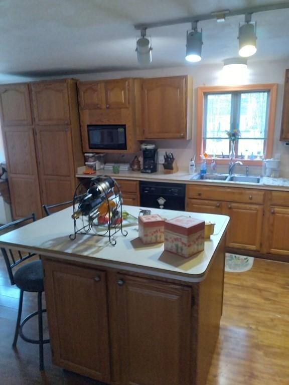 6 Cedar Ln, Leicester, MA 01524 - photo 3